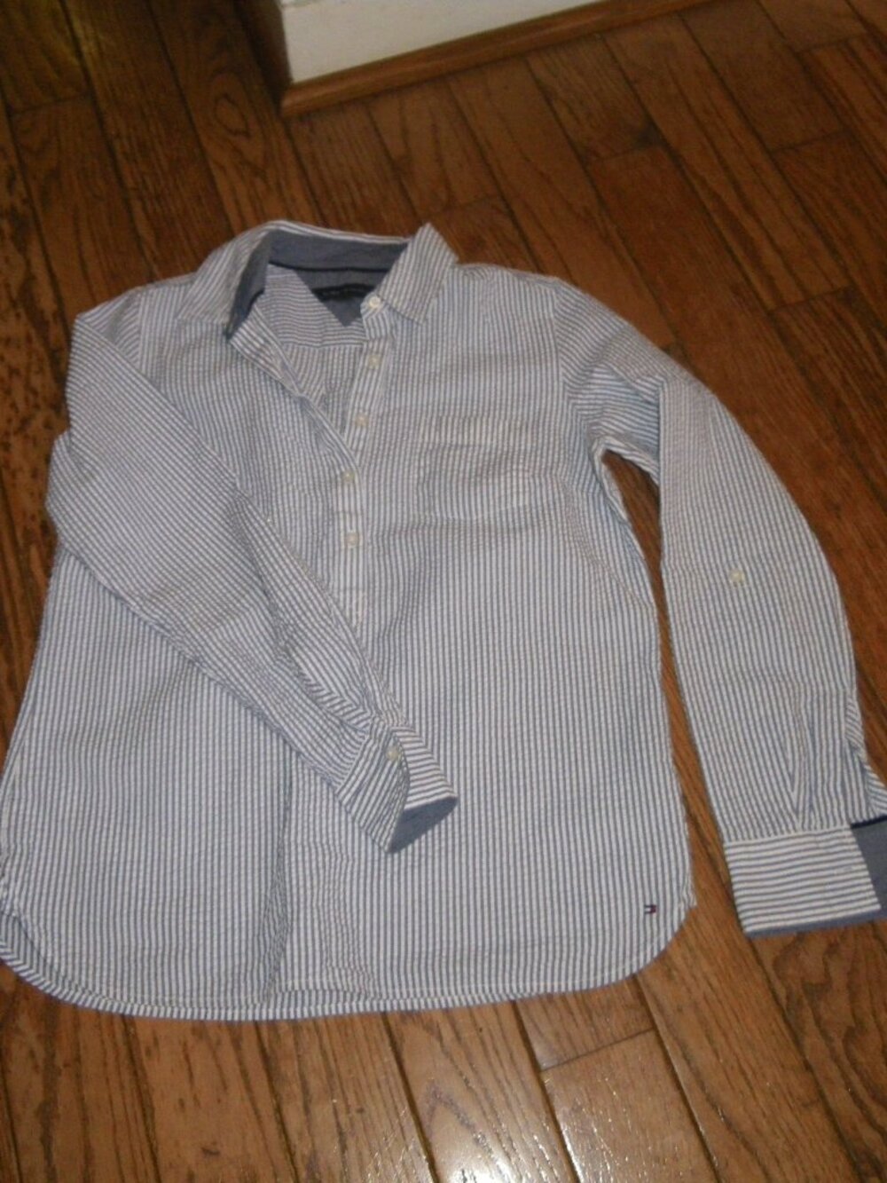 Women’s Cotton Blend Seersucker Casual Button Up Shirt